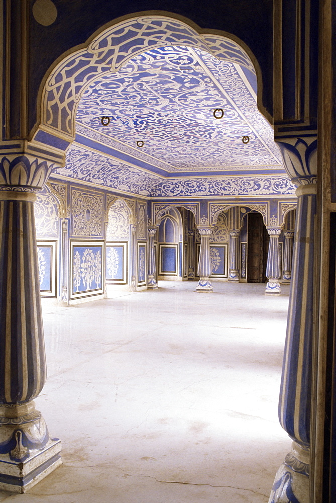 Stylized foral motif, chalk blue and white painted Mahal (hall), the City Palace, Jaipur, Rajasthan state, India, Asia