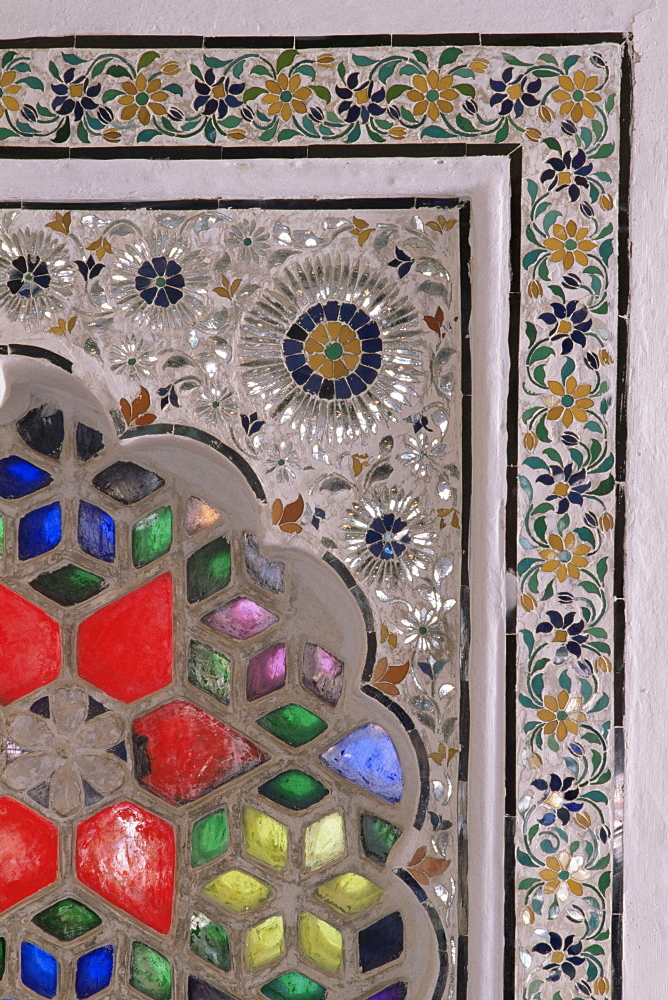 Coloured glass Jali, Deo Garh Palace Hotel, Deo Garh (Deogarh), Rajasthan state, India, Asia