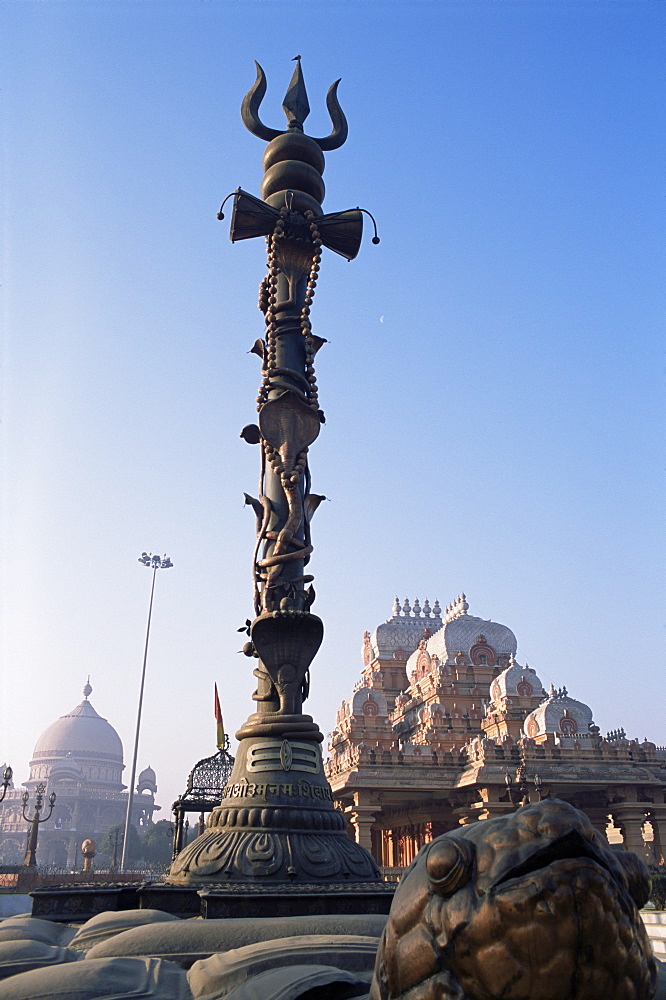 Chattapur Temple complex, Delhi, India, Asia