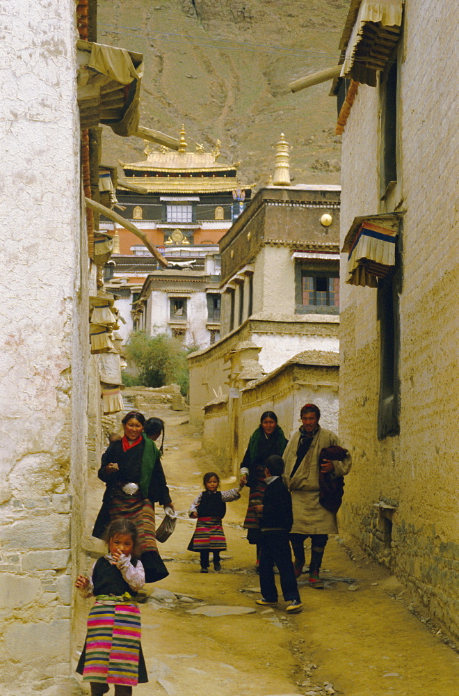 Tashilhunpo monastery, Xigaze town, Tibet, China, Asia