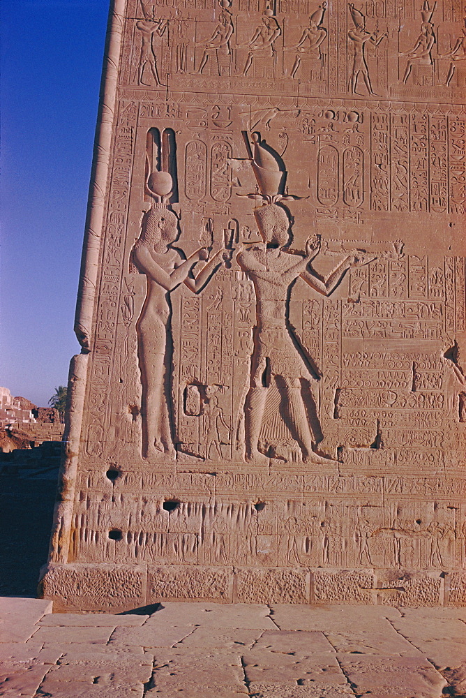 Ptolemy XVI son of Julius Ceasar, with his mother Cleopatra, in presence of deities, reliefs on the south facade, late Plotemaic temple of Hathor, Dendera, Egypt, North Africa, Africa