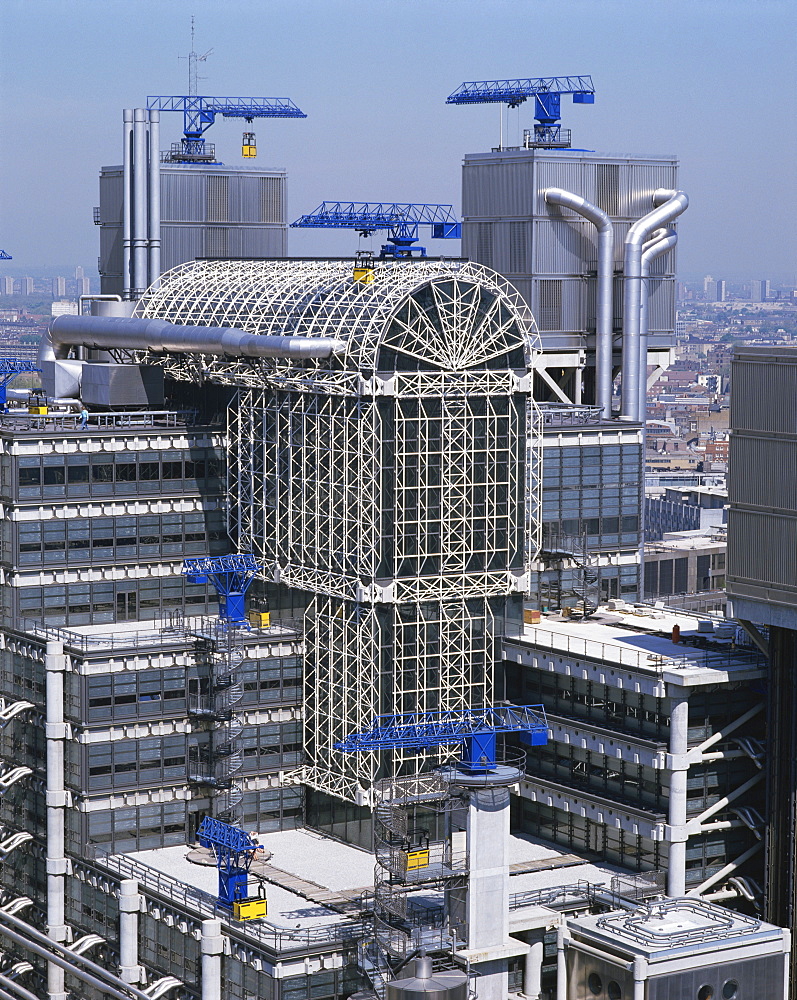 The Lloyds Building, designed by Richard Rogers, City of London, London, England, United Kingdom, Europe