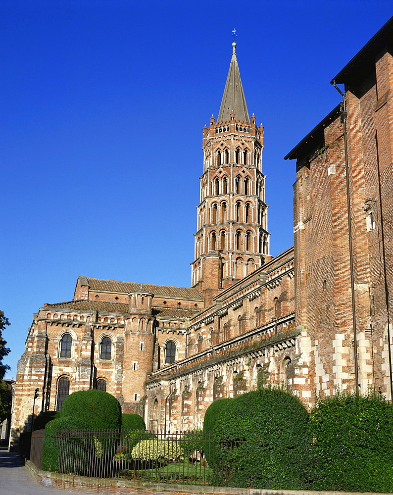 The church of St. Sernin in the town of Toulouse, in the Midi Pyrenees, France, Europe