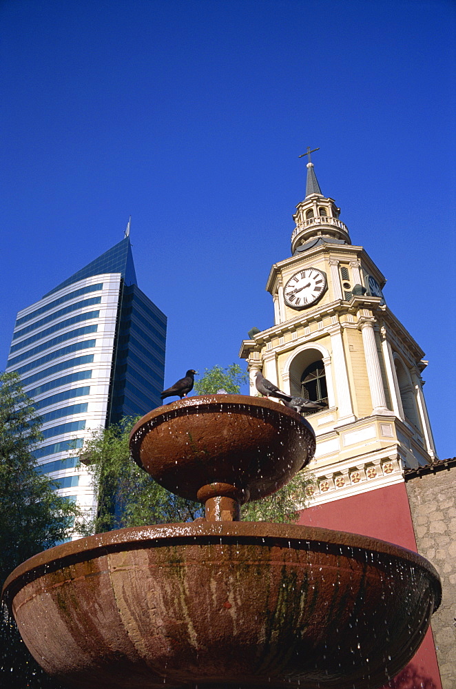 The church of San Francisco, built between 1586 and 1628, and water fountain, Santiago, Chile, South America