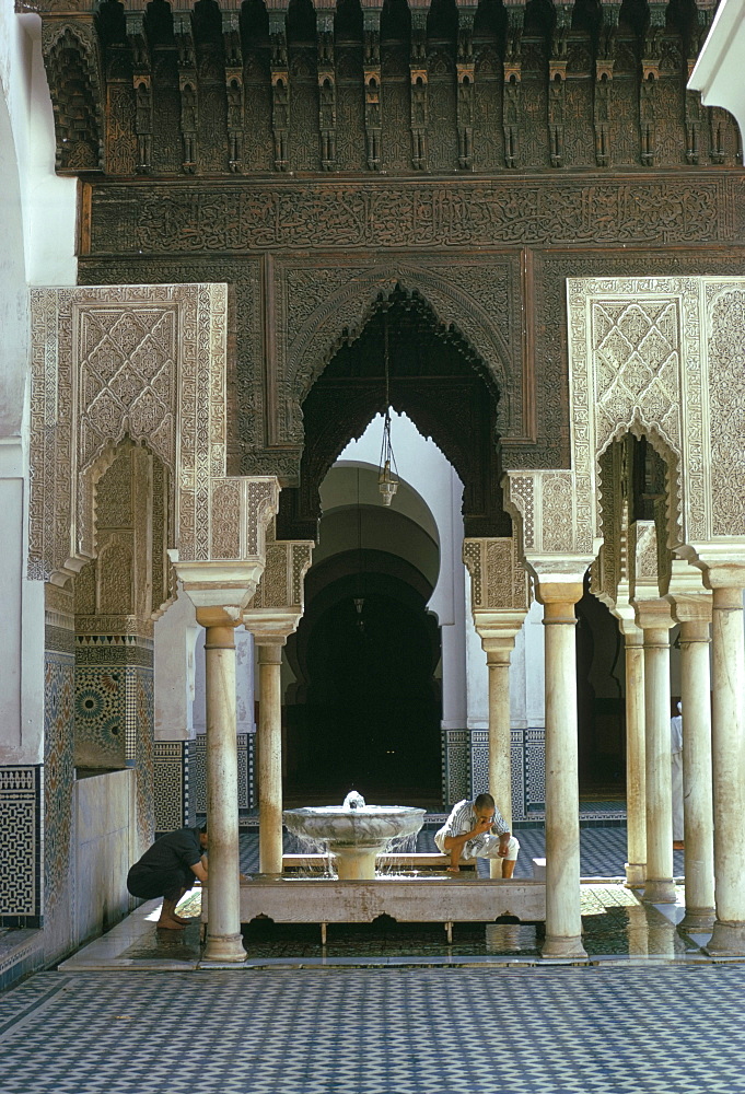 Karouine (Kairaouine) Mosque, Medina, UNESCO World Heritage Site, Fez (Fes), Morocco, North Africa, Africa