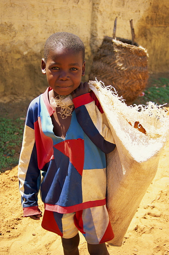 Portrait of young boy, Segou, Mali, Africa