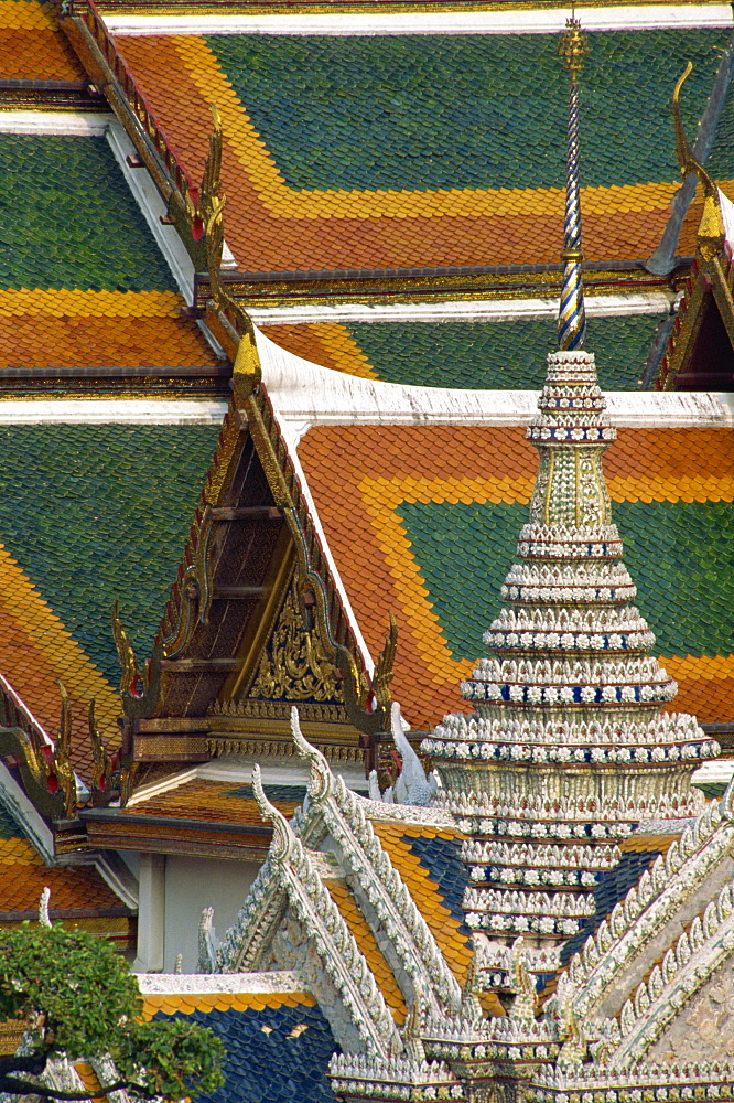 Detail of decoration and tiles on the roof of the Royal Palace in Bangkok, Thailand, Southeast Asia, Asia