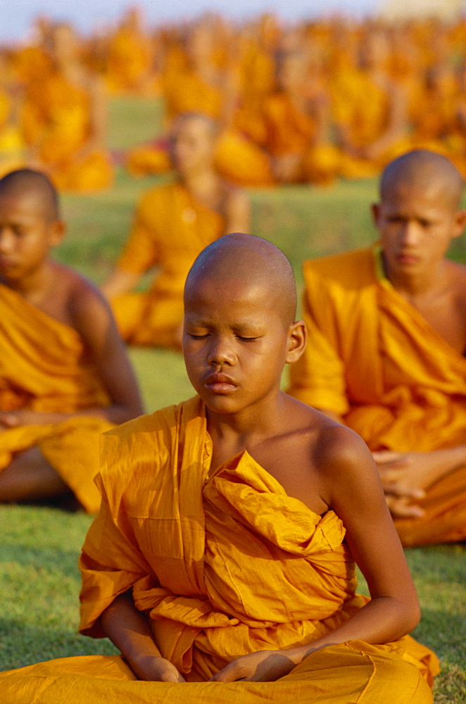 Young monks at prayer, Thailand, Southeast Asia, Asia