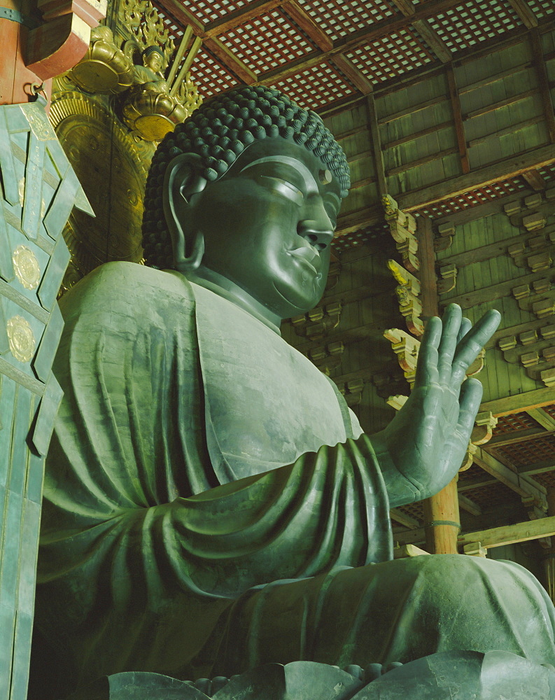 Buddha statue, Todaiji Temple, Nara, Honshu, Japan, Asia