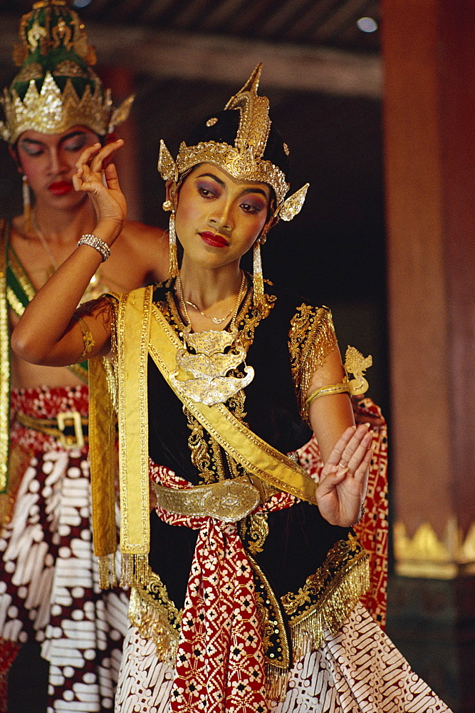 Dancers, Yogyakarta, Java, Indonesia, Southeast Asia, Asia