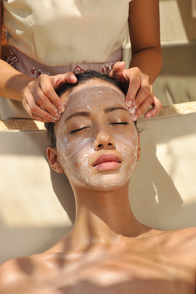 Facial at the Chi Spa at Shangri La Boracay Resort and Spa in Boracay, Philippines, Southeast Asia, Asia