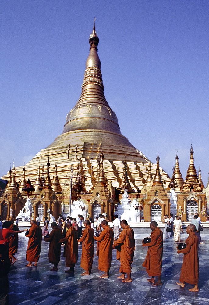 Shwedagon, Yangon (Rangoon), Myanmar (Burma), Asia