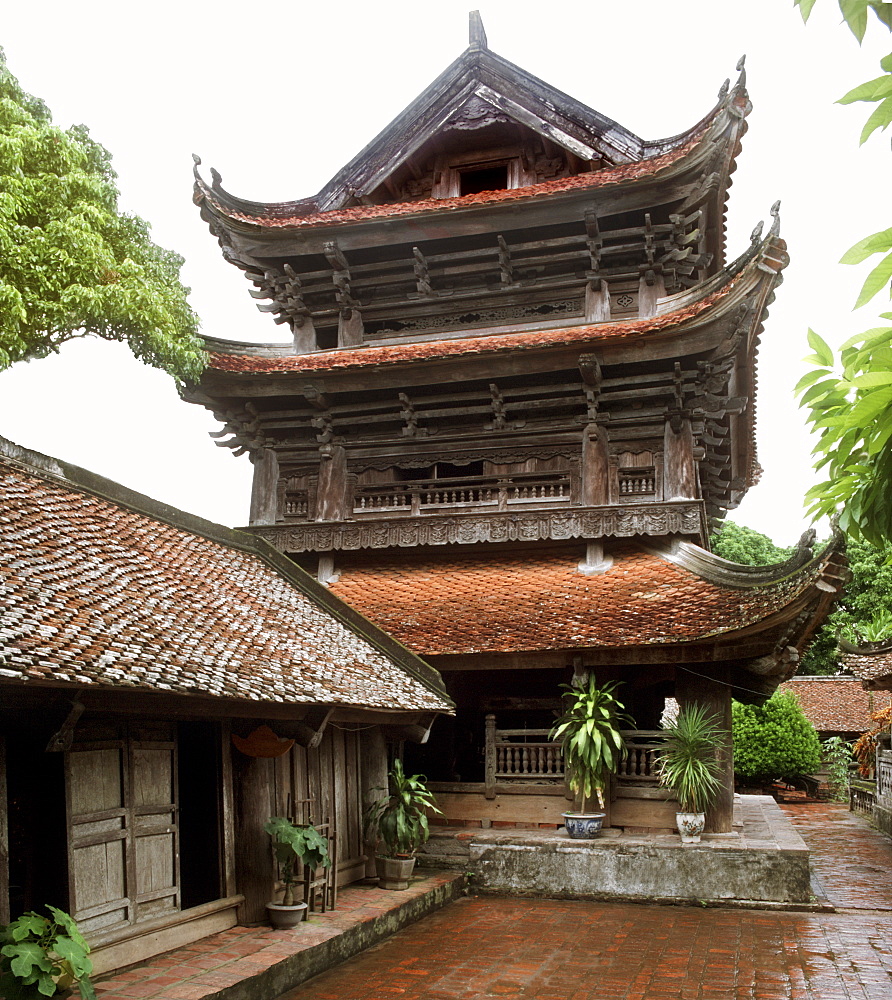 Bell tower, Chua Keo (Than Quang Temple) in Thai Binh Province, Vietnam, Indochina, Southeast Asia, Asia