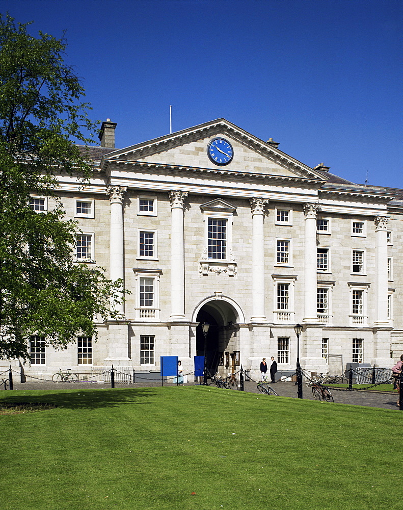 Queen Elizabeth's College of the Holy and Undivided Trinity, Trinity College, Dublin, Eire (Republic of Ireland), Europe