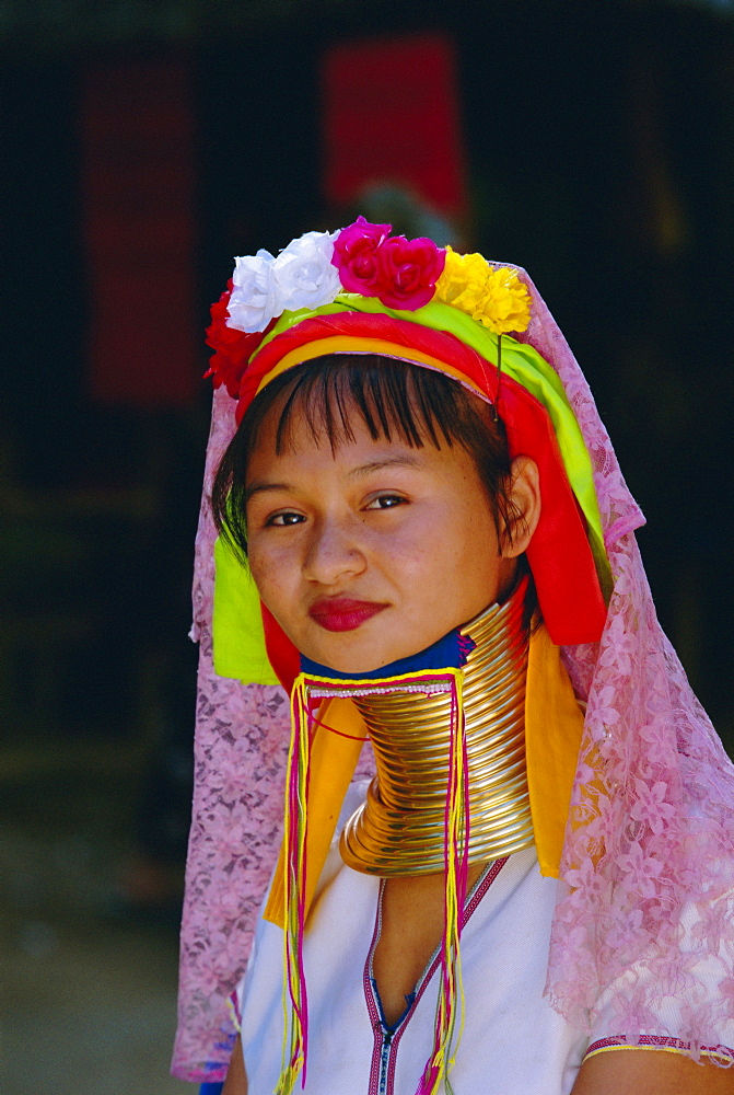 Portrait of a 'Long necked' Padaung tribe woman, Mae Hong Son Province, Thailand, Asia