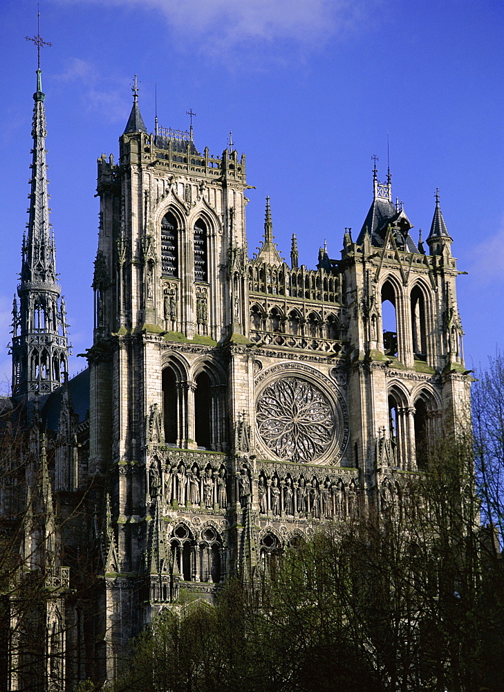 Christian Cathedral of Notre Dame, UNESCO World Heritage Site, Amiens, Somme, Picardy, France, Europe