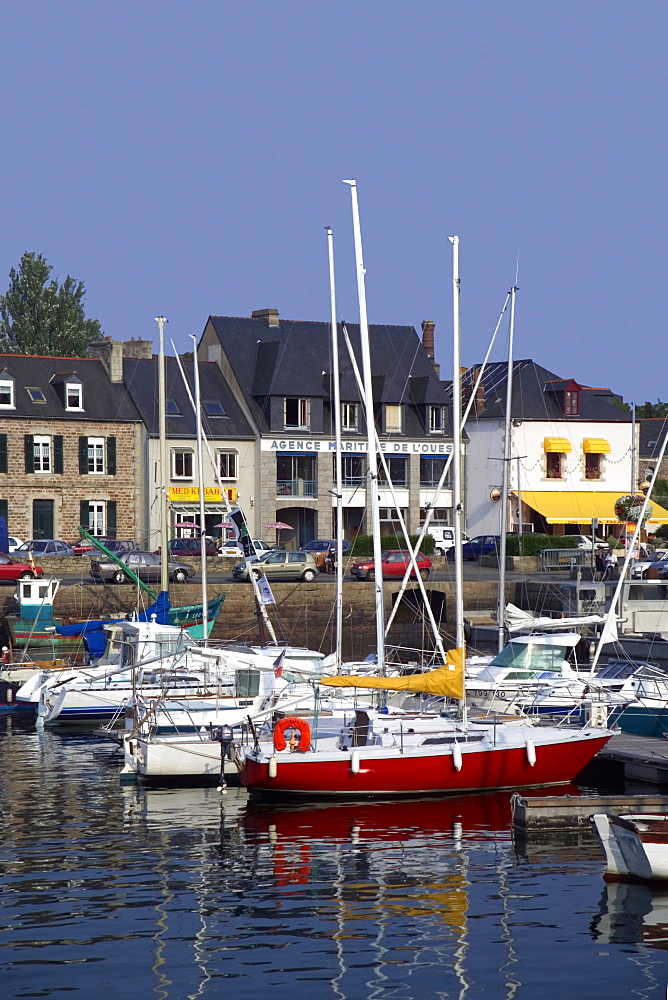 Harbour, Paimpol, Cotes d'Armor, Brittany, France, Europe