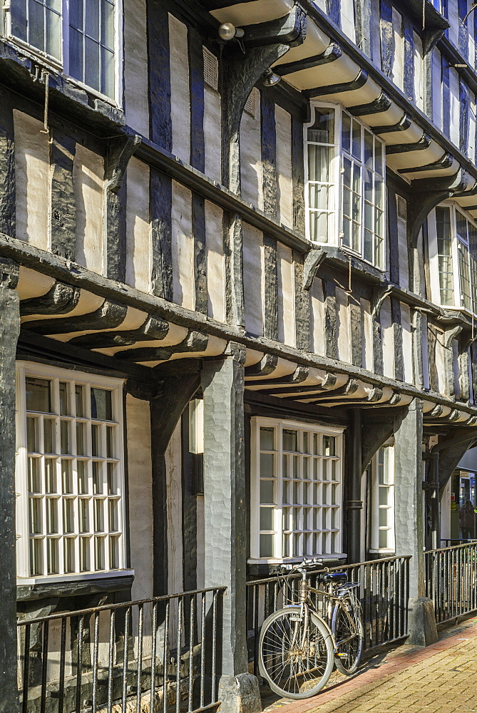 The town centre of the historic market town of Evesham in Worcestershire, England, United Kingdom, Europe