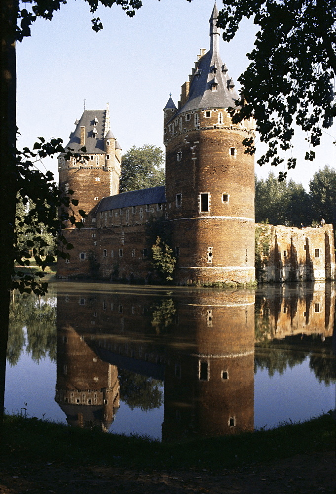 Reflection of castle in the moat, Beersel, Belgium, Europe