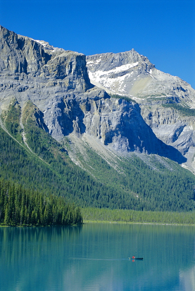 Emerald Lake, Yoho National Park, Rocky Mountains, British Columbia, Canada