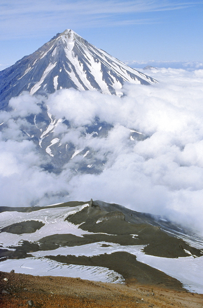 Koryaksky volcano, andesitic cone seen from shoulder of Avacha volcano, Kamchatka, East Siberia, Russia