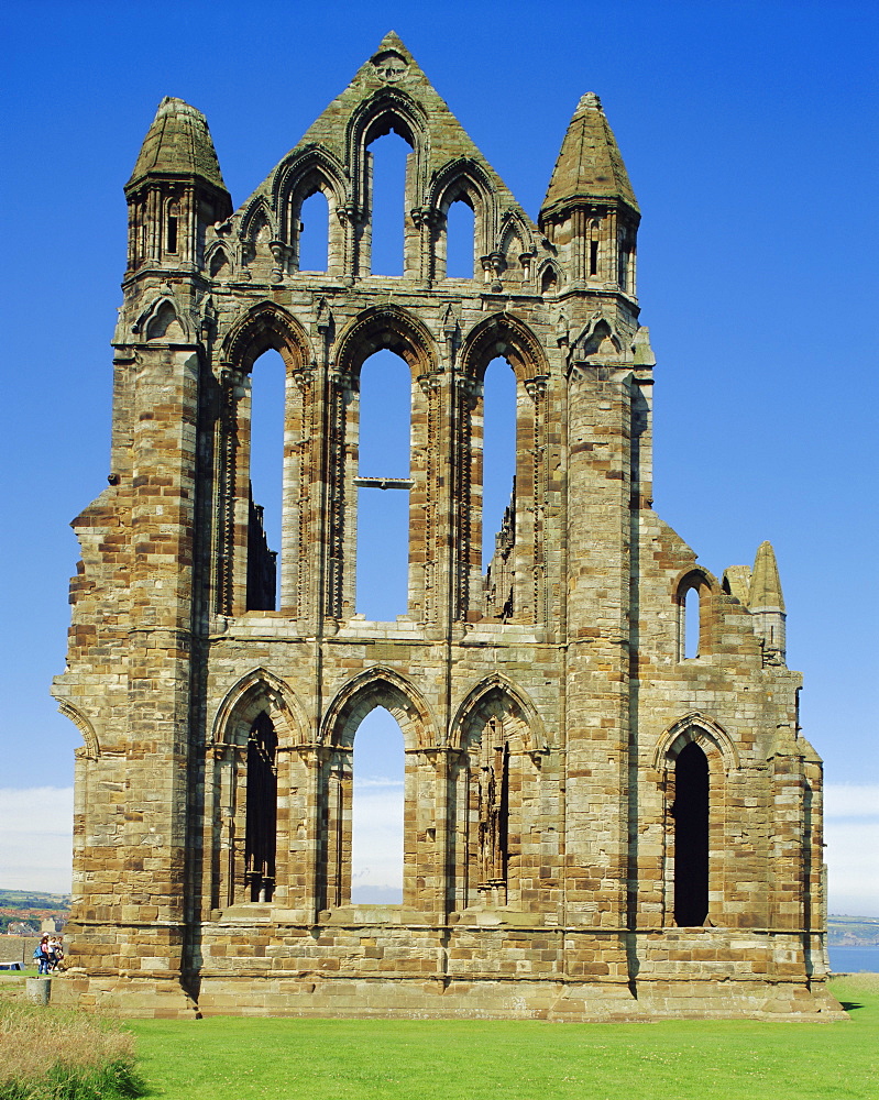 Ruins of Whitby Abbey, Whitby, Yorkshire, England, UK, Europe