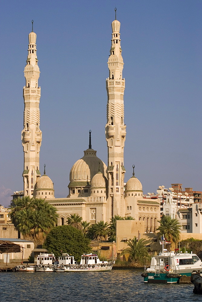 Port Fuad mosque and the Suez Canal, Port Said, Egypt, North Africa, Africa