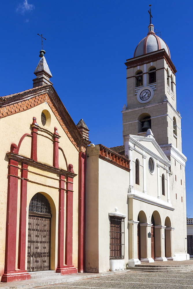 Cathedral and Plaza del Himno, Bayamo, Cuba, West Indies, Caribbean, Central America