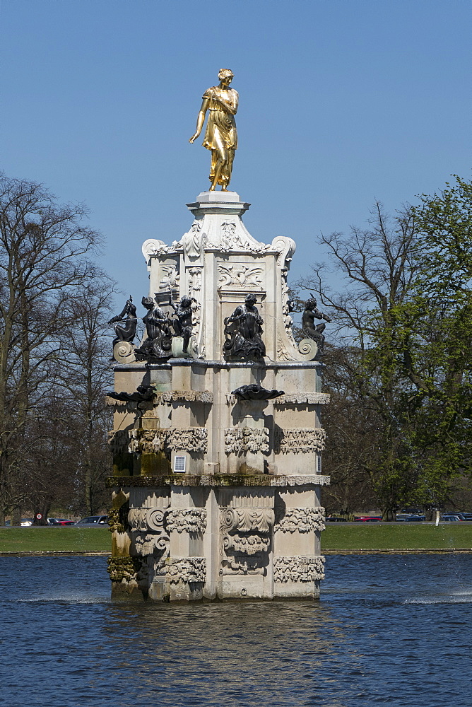 Diana Fountain, Bushy Park, Hampton, London, England, United Kingdom, Europe