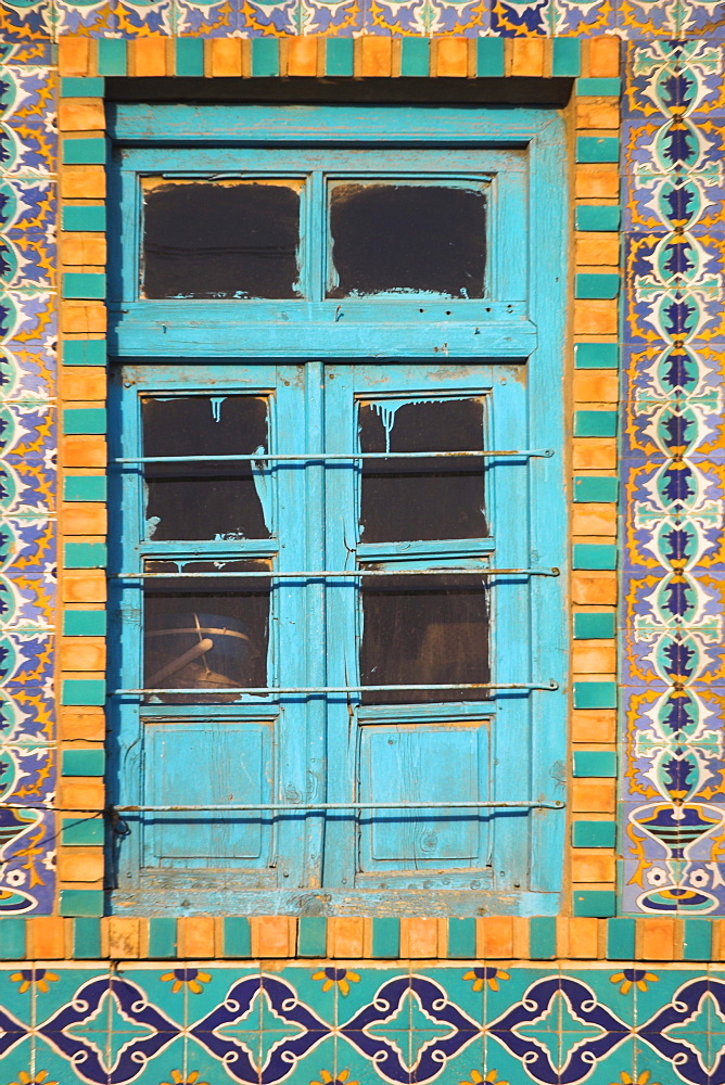 Tiling round blue window, Shrine of Hazrat Ali, who was assissinated in 661, Mazar-I-Sharif, Balkh province, Afghanistan, Asia