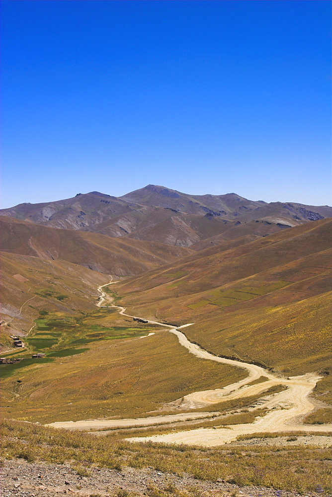 Hajigak Pass, 12140ft (3700m), between Kabul and Bamiyan (southern route), Afghanistan, Asia