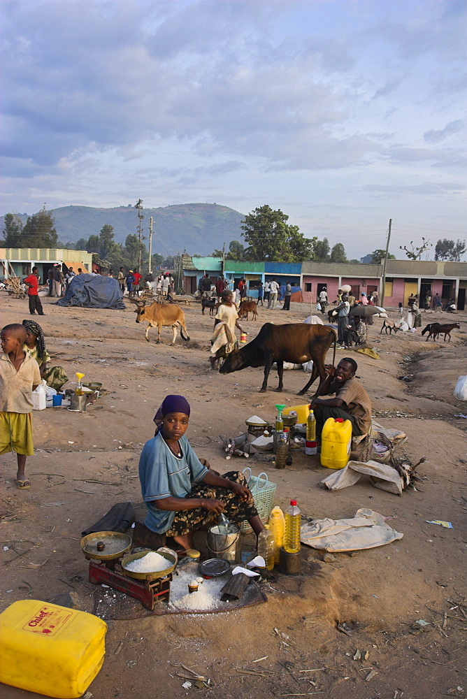 Market, Jinka, Lower Omo Valley, Ethiopia, Africa