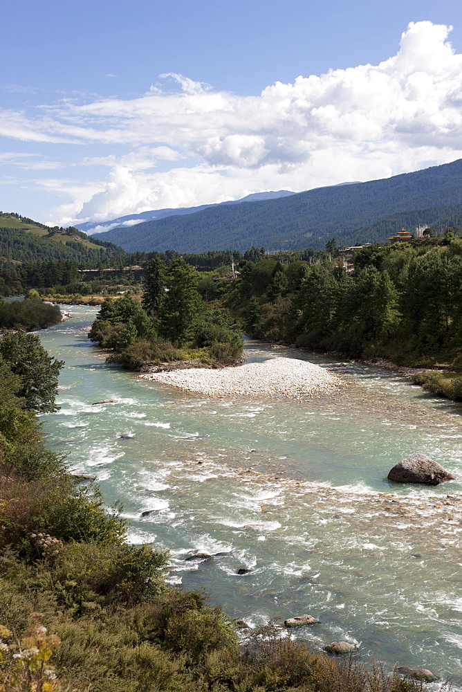 River Chamkhar Chhu near Jakar, Bumthang, Bhutan, Asia