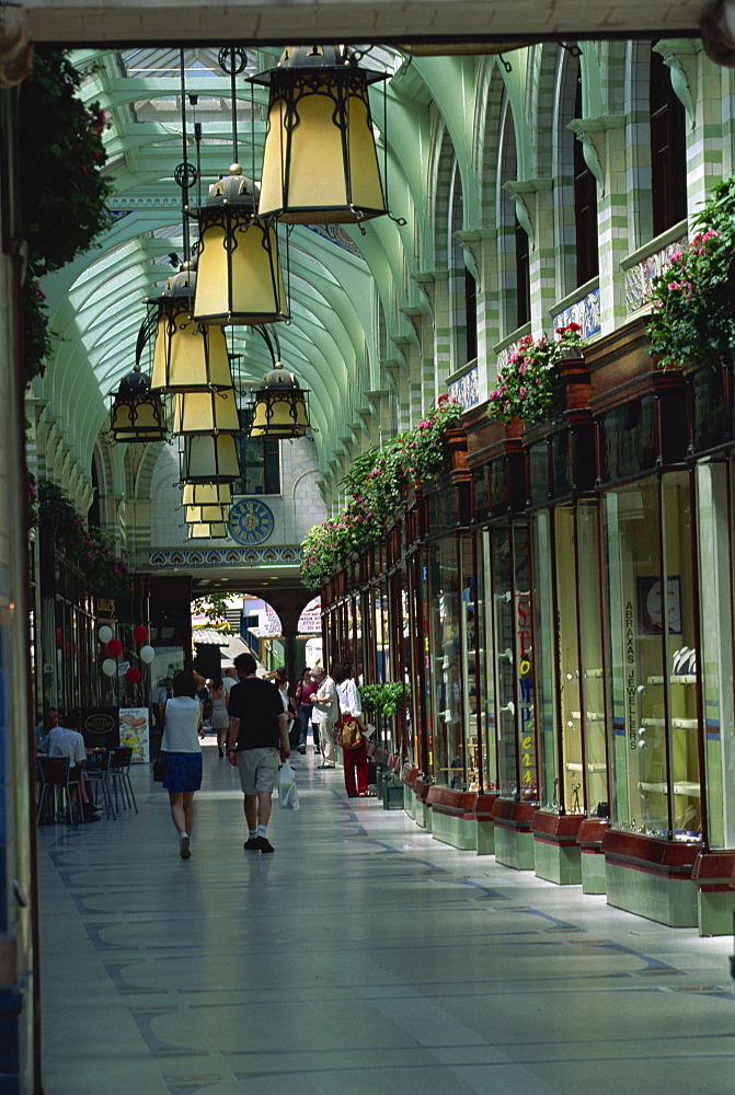 Arcade, Norwich, Nofolk, England, United Kingdom, Europe