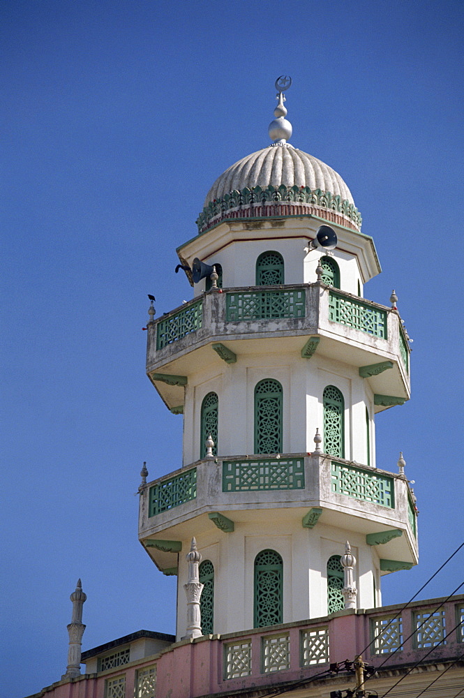 Bhadala Mosque and minaret, Old Town, Mombasa, Kenya, East Africa, Africa