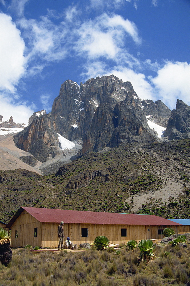 Mount Kenya and the peaks of Nelion on the left and Batian on right, with Shimpton's Camp below, Kenya, East Africa, Africa