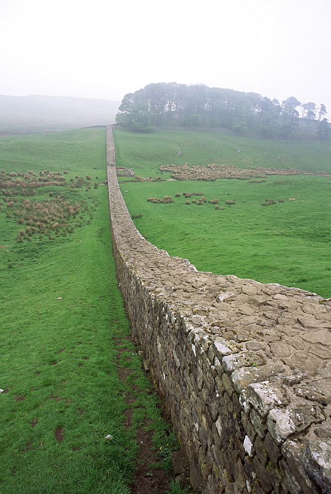 Hadrian's Wall, UNESCO World Heritage Site, Northumberland, England, United Kingdom, Europe