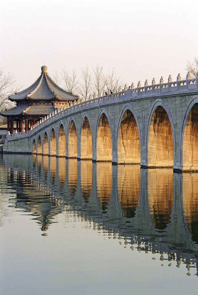 Seventeen Arch Bridge, Kunming Lake, Summer Palace, Beijing, China, Asia