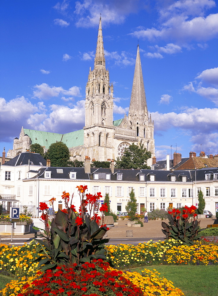 Chartres Cathedral, UNESCO World Heritage Site, Chartres, Eure-et-Loir, France, Europe