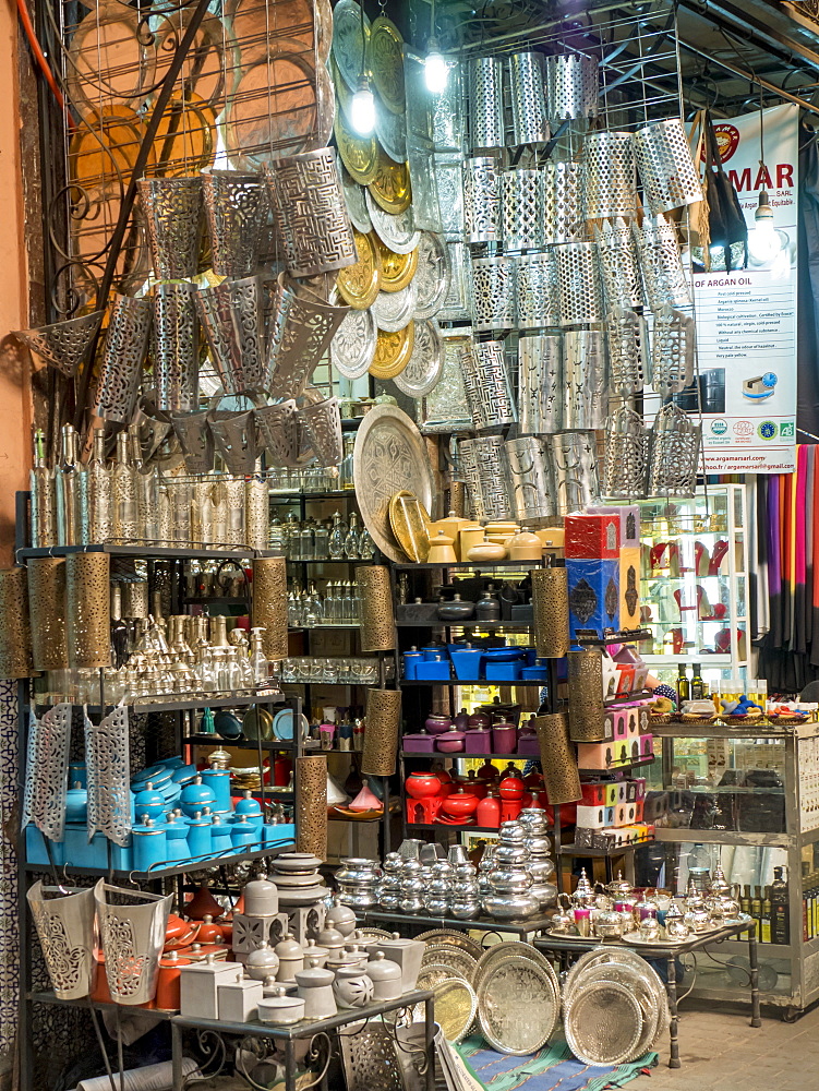 Shop in the Medina souk, Marrakech, Morocco, North Africa, Africa