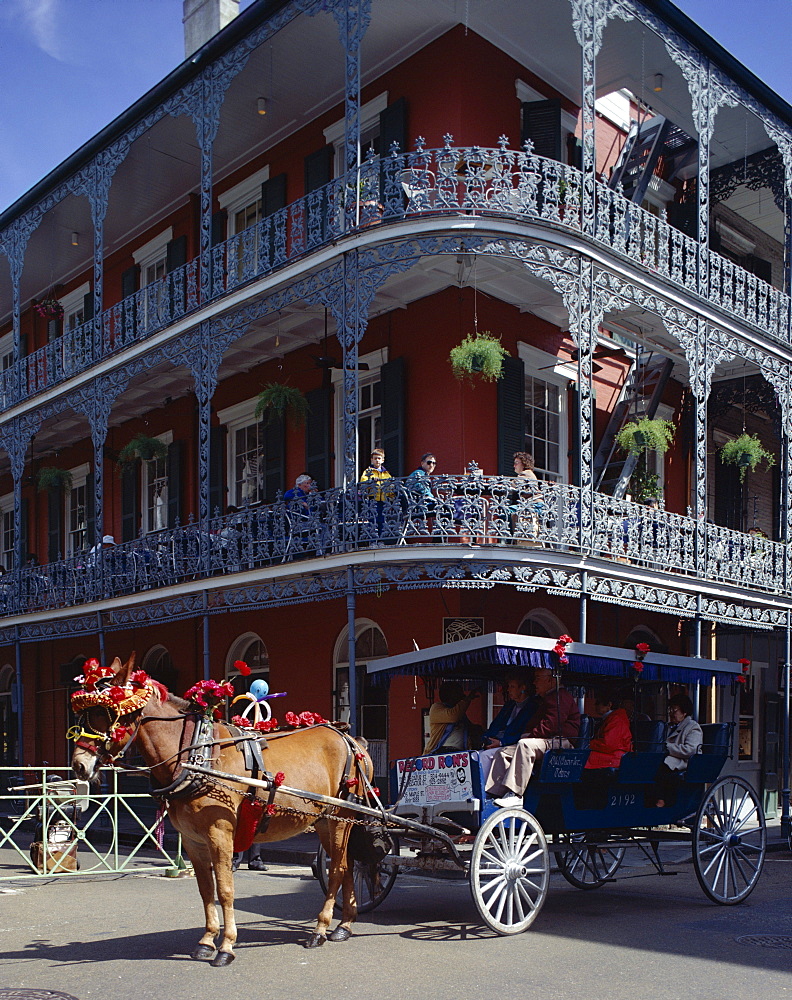 Horse and carriage in the French Quarter, New Orleans, Louisiana, United States of America (USA), North America