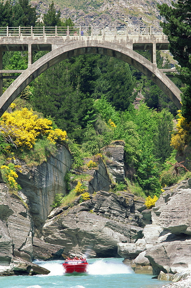 Jet boating, Shotover Jet, Queenstown, South Island, New Zealand, Pacific