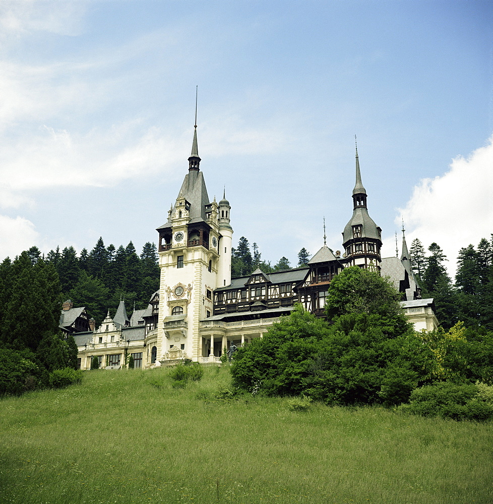 Peles Castle, summer palace of King Carol I, dating from 1883, Sinaia, Transylvania, Romania, Europe