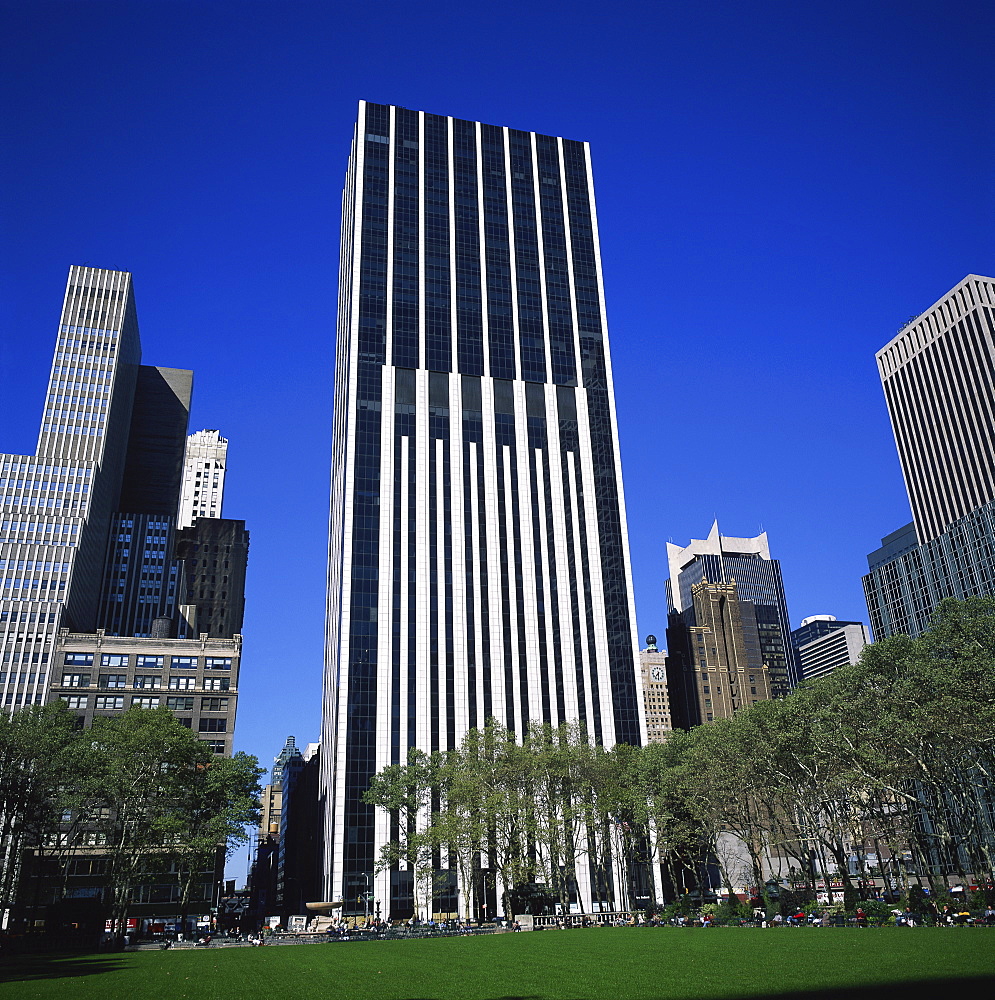 New York Telephone Company building overlooks Bryant Park between 40th and 42nd streets on Avenue of the Americas, New York, United States of America, North America