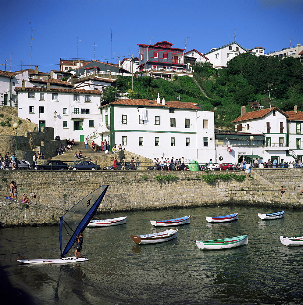 Getxo, Atlantic resort at the mouth of the Bilbao River, Bilbao, Euskadi (Pais Vasco), Spain, Europe