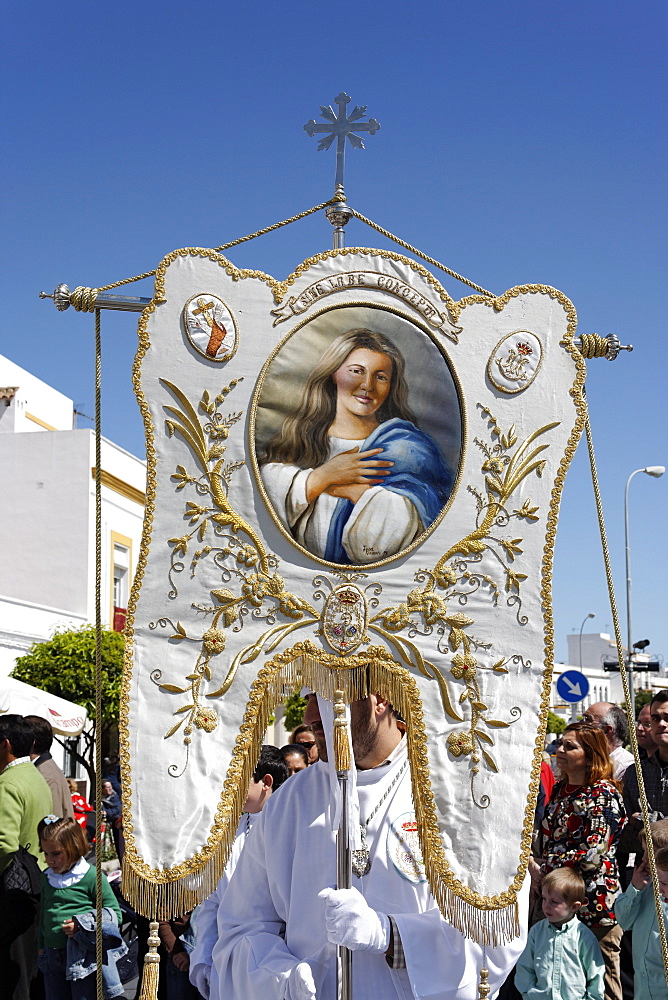 Easter Sunday procession at the end of Semana Santa (Holy Week), Ayamonte, Andalucia, Spain, Europe