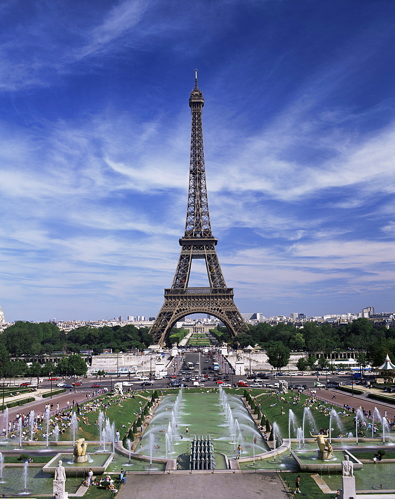 Trocadero and the Eiffel Tower, Paris, France, Europe