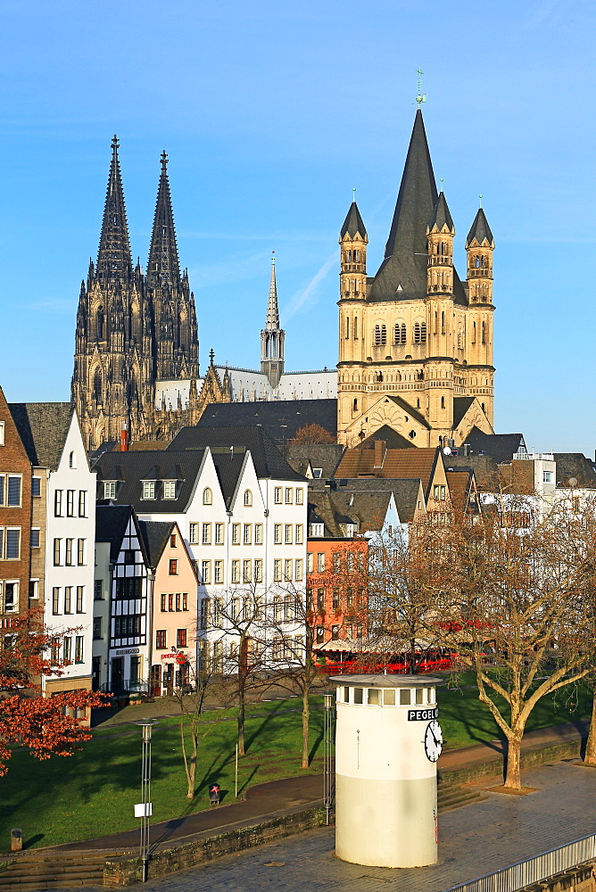 Bank of River Rhine with Gross St. Martin's Church and Cathedral, Cologne, North Rhine-Westphalia, Germany, Europe