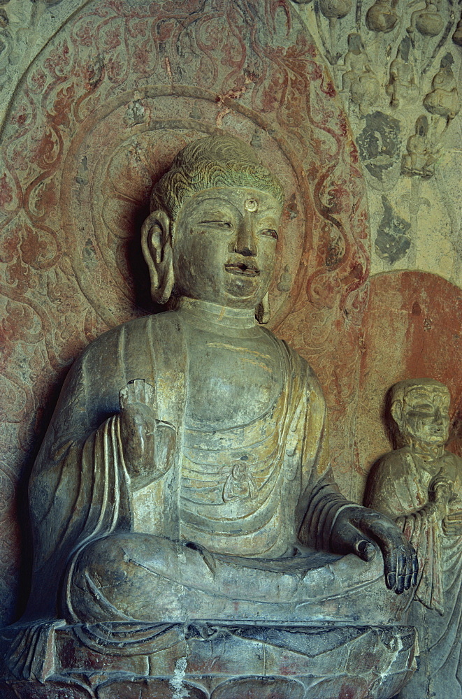 Buddha, Cave N.9, Tang Dynasty, completed 680AD, Longmen Buddhist Caves, UNESCO World Heritage Site, China, Asia