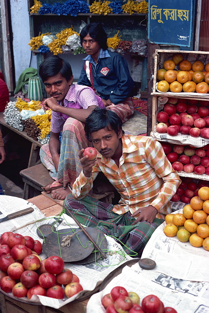 Fruit stall, bazaar, Dacca, Bangladesh, Asia